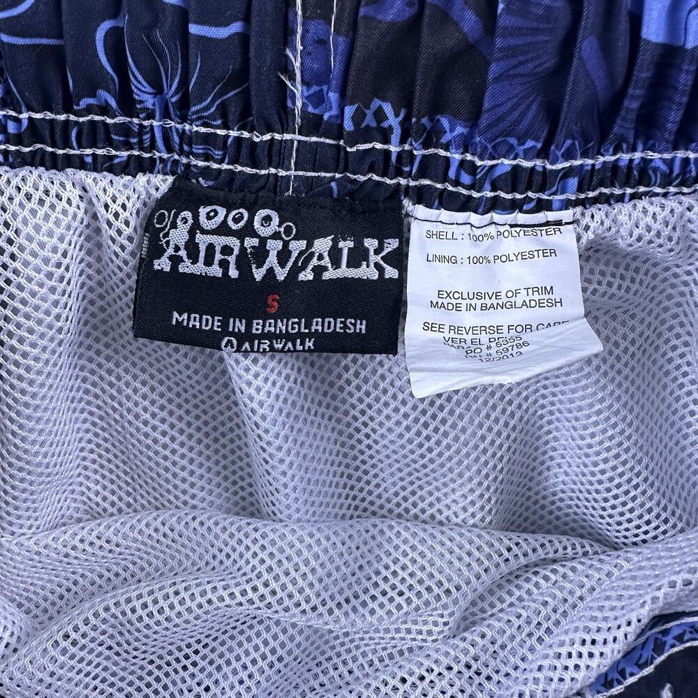 AIRWALK Men’s Size Small SWIM TRUNKS BOARD SHORTS Blue Floral Mesh Lining‎ - Picture 10 of 14